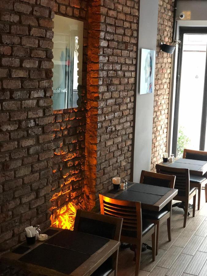 Utarit Hotel Κωνσταντινούπολη Εξωτερικό φωτογραφία The interior of the restaurant