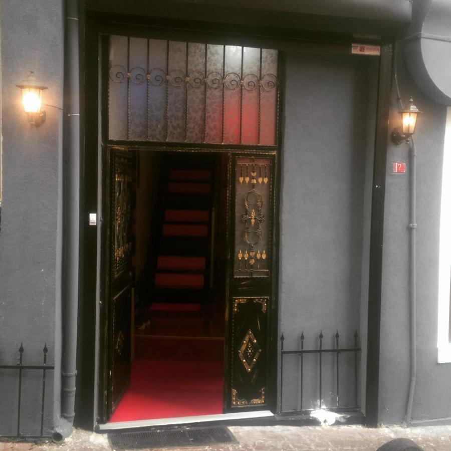 Utarit Hotel Κωνσταντινούπολη Εξωτερικό φωτογραφία Entrance to the theatre